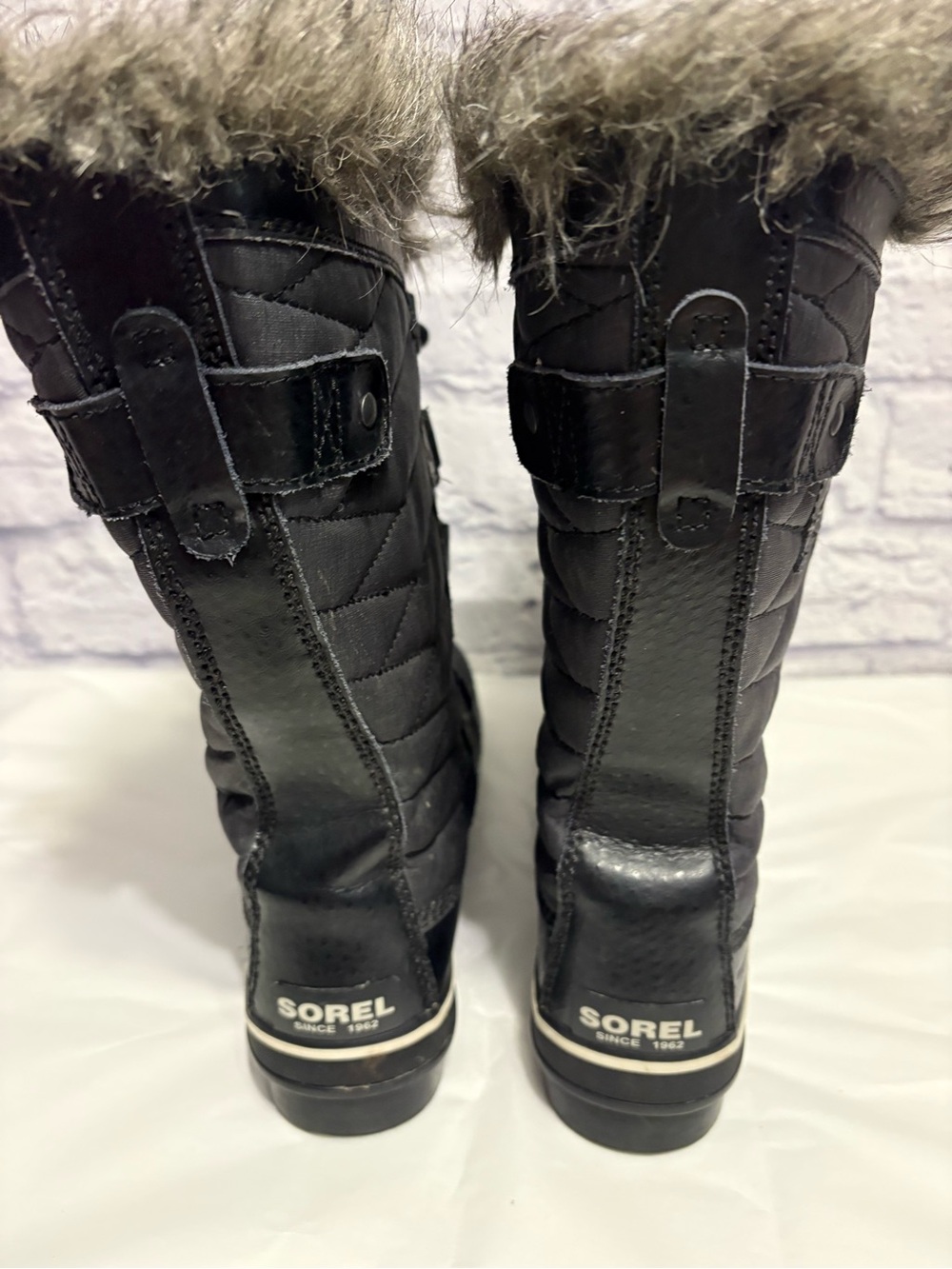 Sorel Women’s Black Faux-Fur Trim Winter Lace-Up Boot Size 6.5 - Picture 6 of 10